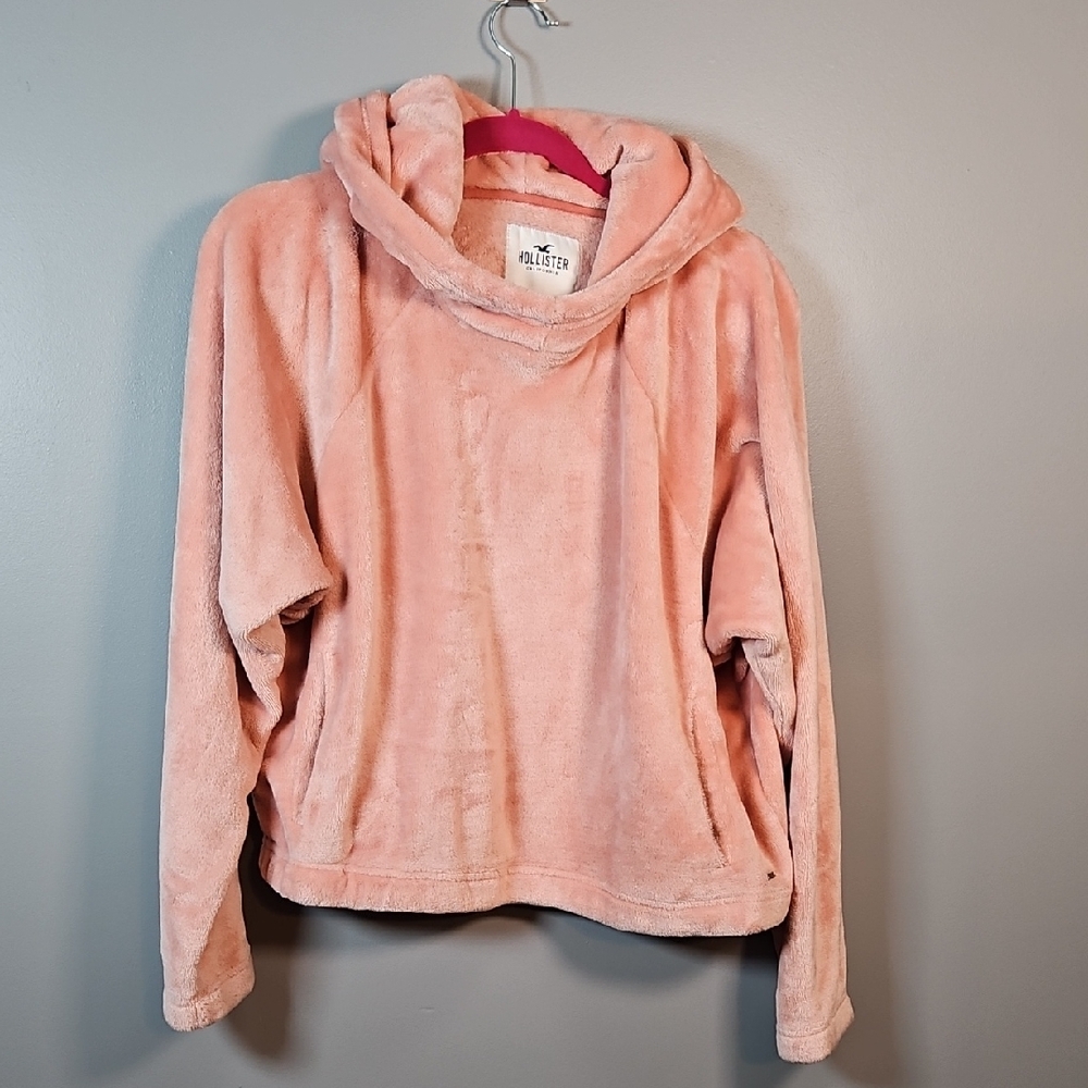 Hollister Women's Soft Pink Cowl Neck Sweater
